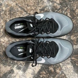 Nike Metcon2 Flywire shoes, size 7.5